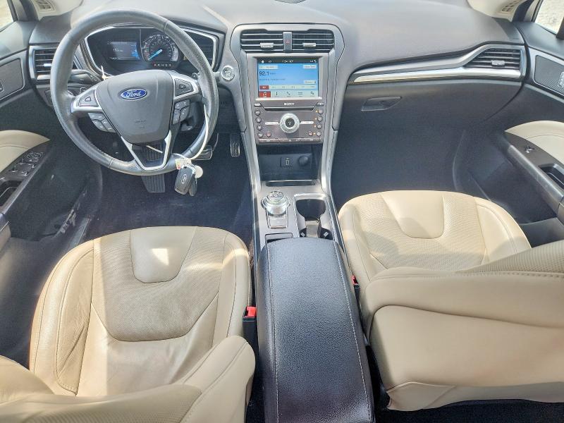 60452986 :رقم المزاد ، 3FA6P0K99HR124643 vin ، 2017 Ford Fusion مزاد بيع