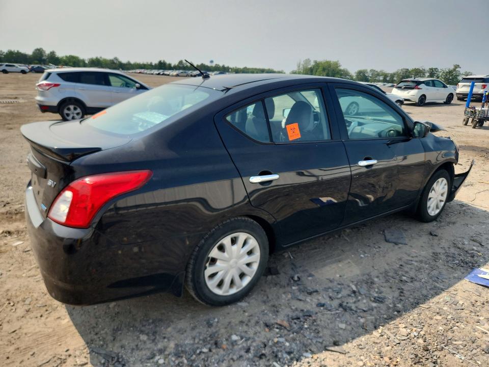 60690976 :رقم المزاد ، 3N1CN7AP9GL881106 vin ، 2016 Nissan Versa مزاد بيع