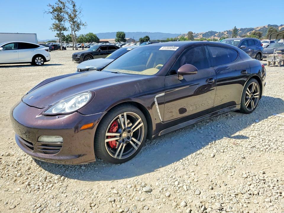 61385896 :رقم المزاد ، WP0AA2A79DL015125 vin ، 2013 Porsche Panamera مزاد بيع