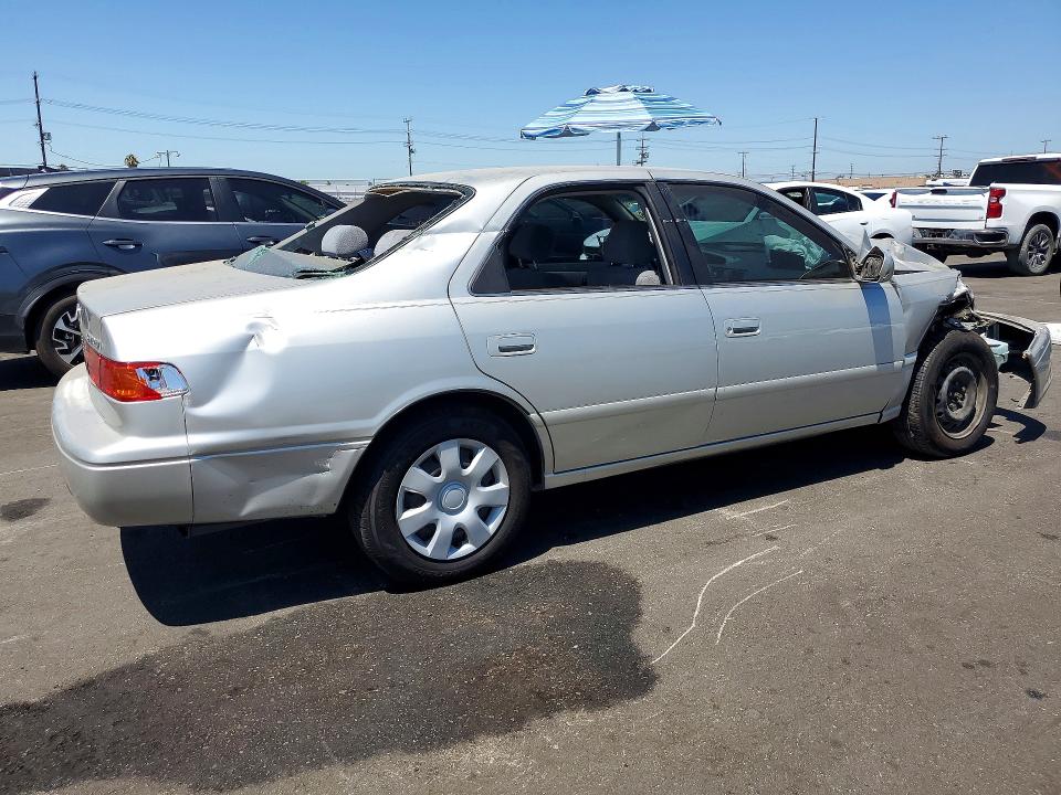 2001 Toyota Camry მანქანა იყიდება აუქციონზე, vin: 4T1BG22K51U861811, აუქციონის ნომერი: 56195326