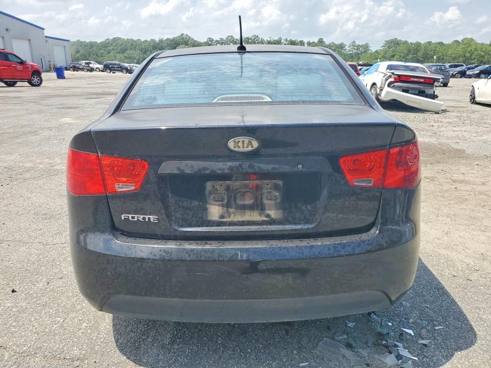 2010 Kia Forte მანქანა იყიდება აუქციონზე, vin: KNAFT4A25A5826403, აუქციონის ნომერი: 62097946
