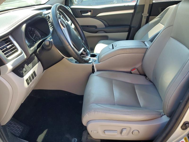 Продаж на аукціоні авто 2018 Toyota Highlander, vin: 5TDKZRFH9JS527338, номер лоту: 85963125