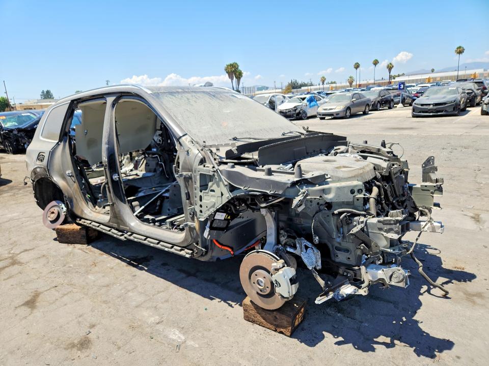 2026 Volvo Xc90 მანქანა იყიდება აუქციონზე, vin: YV4H60PE9T1476147, აუქციონის ნომერი: 60200146
