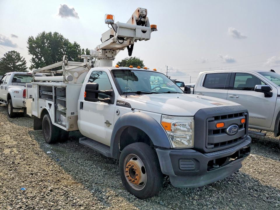 Продажа на аукционе авто 2015 Ford F450, vin: 1FDUF4GT2FEC59359, номер лота: 61446366