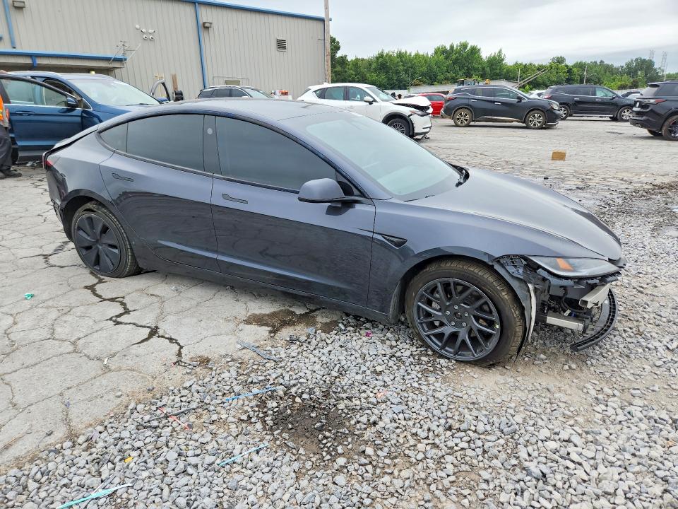 62586226 :رقم المزاد ، 5YJ3E1EB9RF822177 vin ، 2024 Tesla Model 3 مزاد بيع