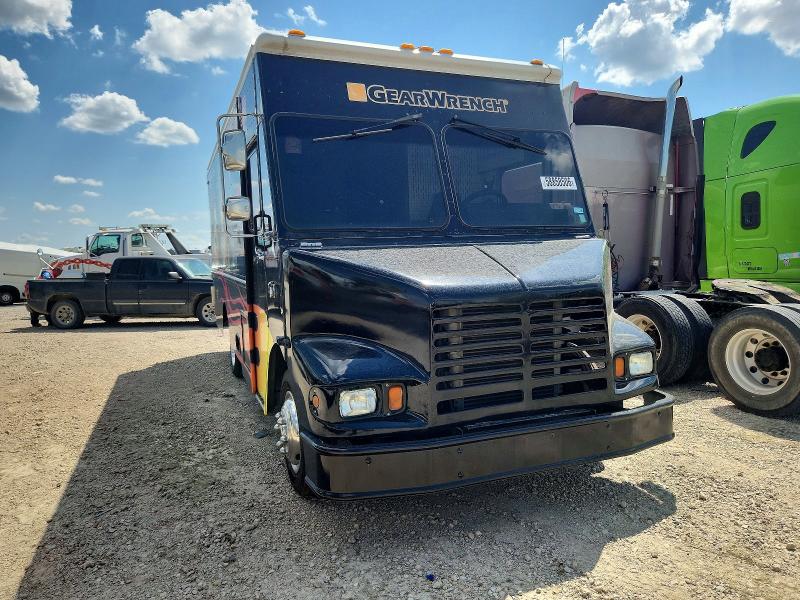 58858506 :رقم المزاد ، 4UZAAPBW94CN78643 vin ، 2004 Freightliner Mt45 Chassis مزاد بيع