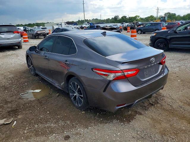 59659426 :رقم المزاد ، 4T1B11HK7KU745000 vin ، 2019 Toyota Camry مزاد بيع