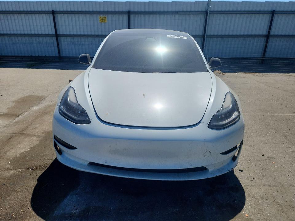 2022 Tesla Model 3 მანქანა იყიდება აუქციონზე, vin: 5YJ3E1EC6NF143633, აუქციონის ნომერი: 59200906