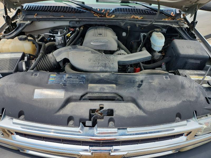 Продаж на аукціоні авто 2005 Chevrolet Suburban, vin: 1GNFK16Z25J135988, номер лоту: 60330536