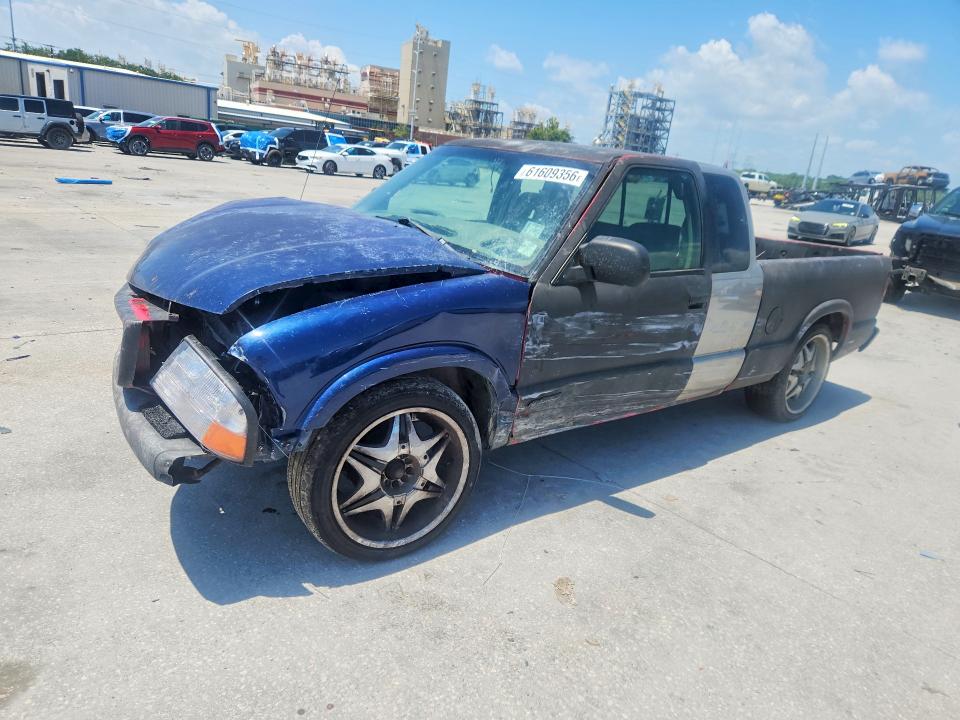 61609356 :رقم المزاد ، 1GTCS19W418102876 vin ، 2001 Gmc Sonoma مزاد بيع