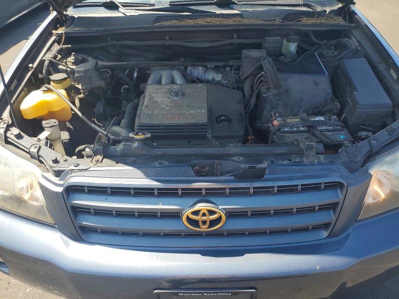 61753676 :رقم المزاد ، JTEHF21A520068071 vin ، 2002 Toyota Highlander مزاد بيع