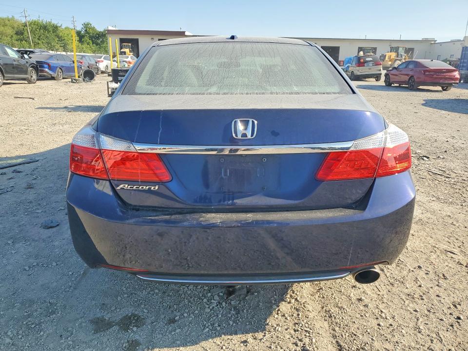 Продажа на аукционе авто 2014 Honda Accord, vin: 1HGCR2F83EA038059, номер лота: 62260216