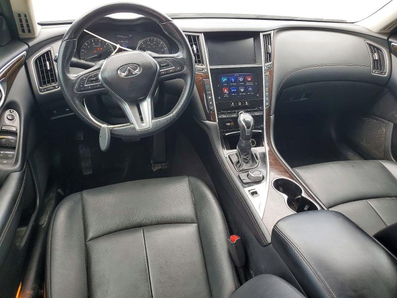 85621515 :رقم المزاد ، JN1EV7APXJM361762 vin ، 2018 Infiniti Q50 مزاد بيع