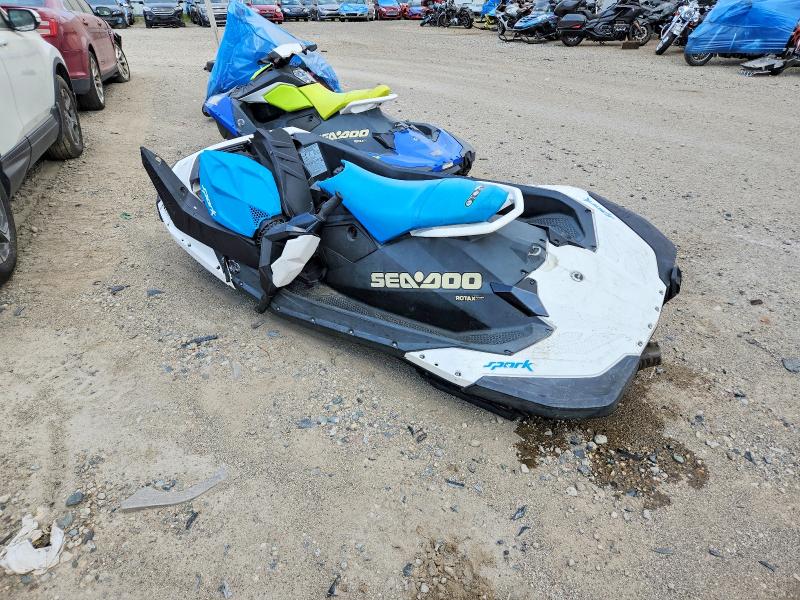 Продаж на аукціоні авто 2020 Sea-doo Spark 900 Ace, vin: YDV15927J920, номер лоту: 61928676