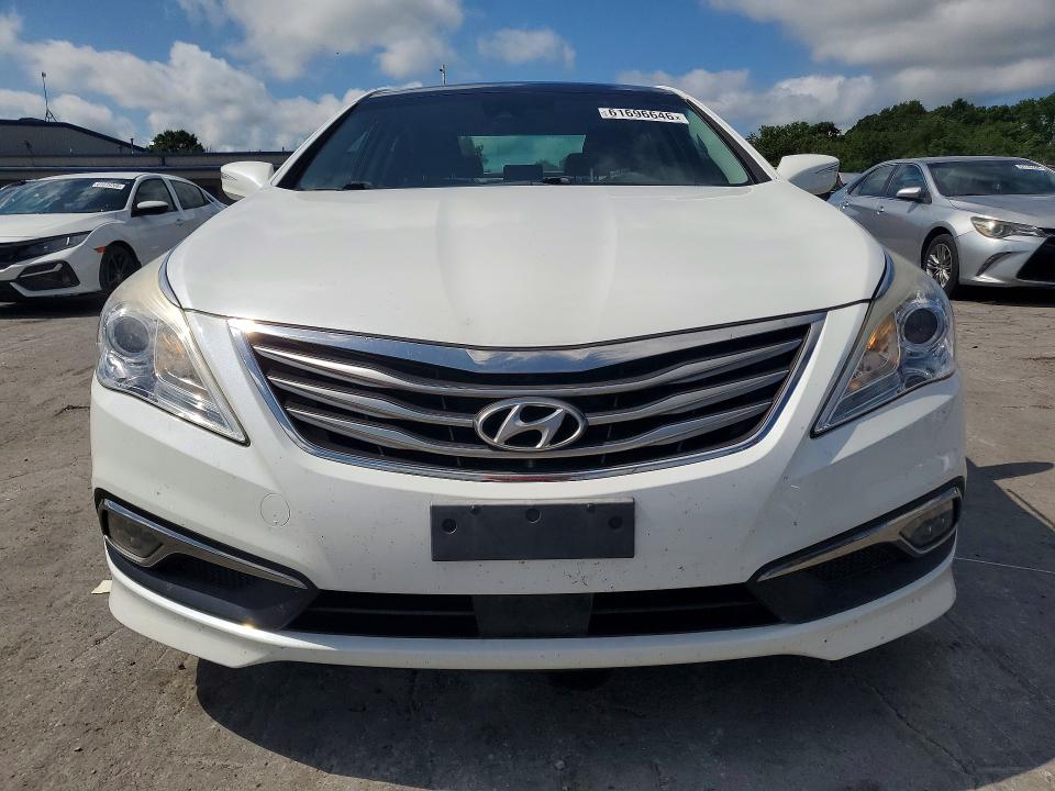 61696646 :رقم المزاد ، KMHFH4JG2HA586613 vin ، 2017 Hyundai Azera مزاد بيع