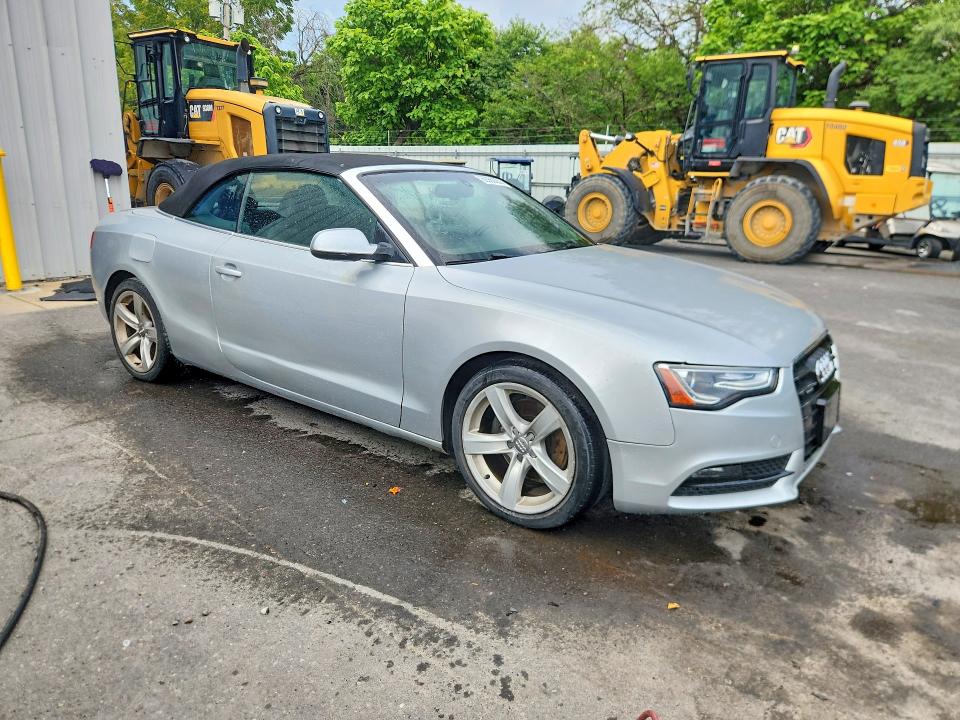 2014 Audi A5 მანქანა იყიდება აუქციონზე, vin: WAULFAFH6EN013969, აუქციონის ნომერი: 62982336