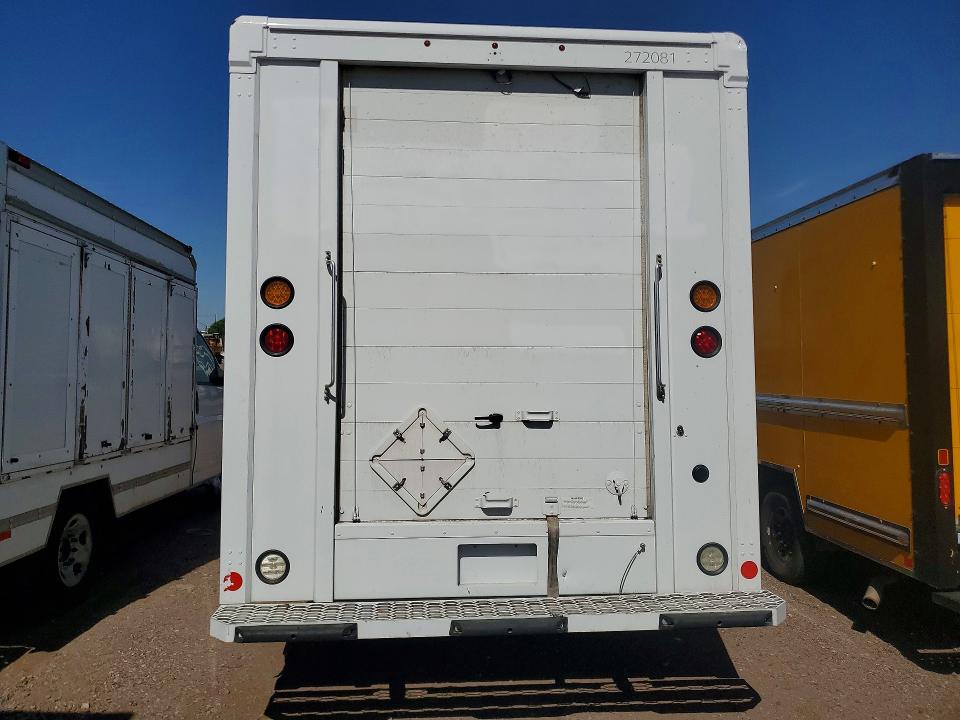 62352846 :رقم المزاد ، W1X9K2312PN227527 vin ، 2023 Mercedes-benz Sprinter مزاد بيع