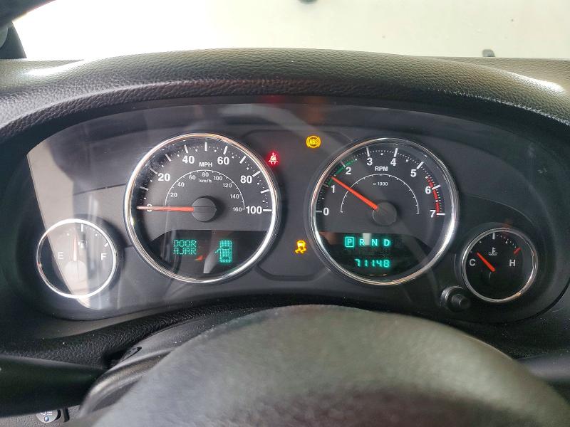 61356056 :رقم المزاد ، 1J4AA5D17BL541401 vin ، 2011 Jeep Wrangler مزاد بيع