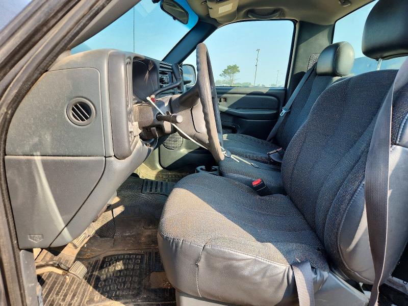 Aukcja sprzedaży 2002 Chevrolet Silverado, vin: 1GCEC14WX2Z151301, numer aukcji: 61688596