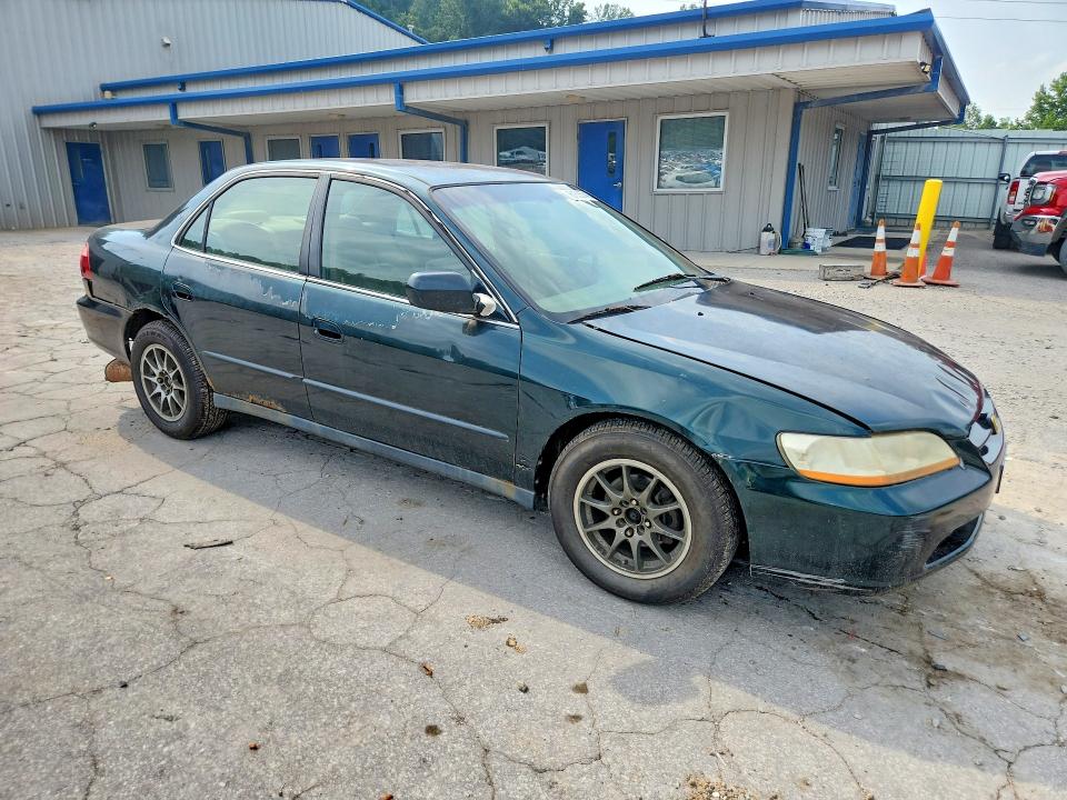 Продажа на аукционе авто 2001 Honda Accord, vin: 1HGCG16551A075596, номер лота: 61535746