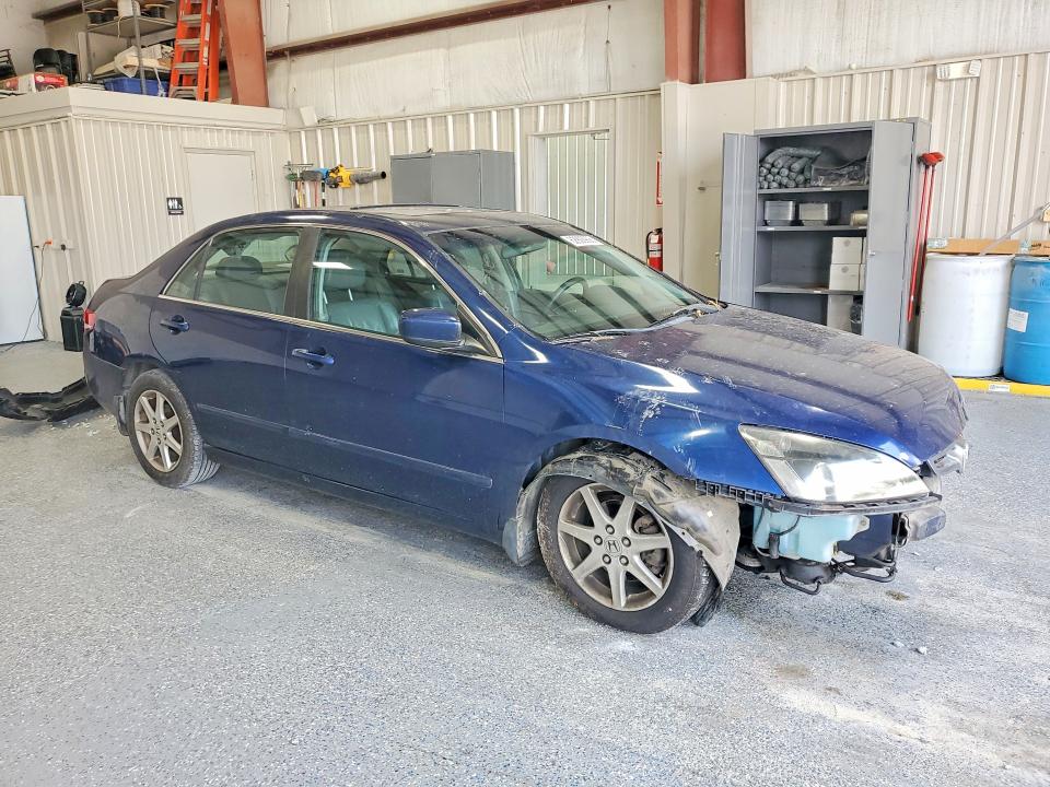 62906906 :رقم المزاد ، 1HGCM66584A010591 vin ، 2004 Honda Accord مزاد بيع