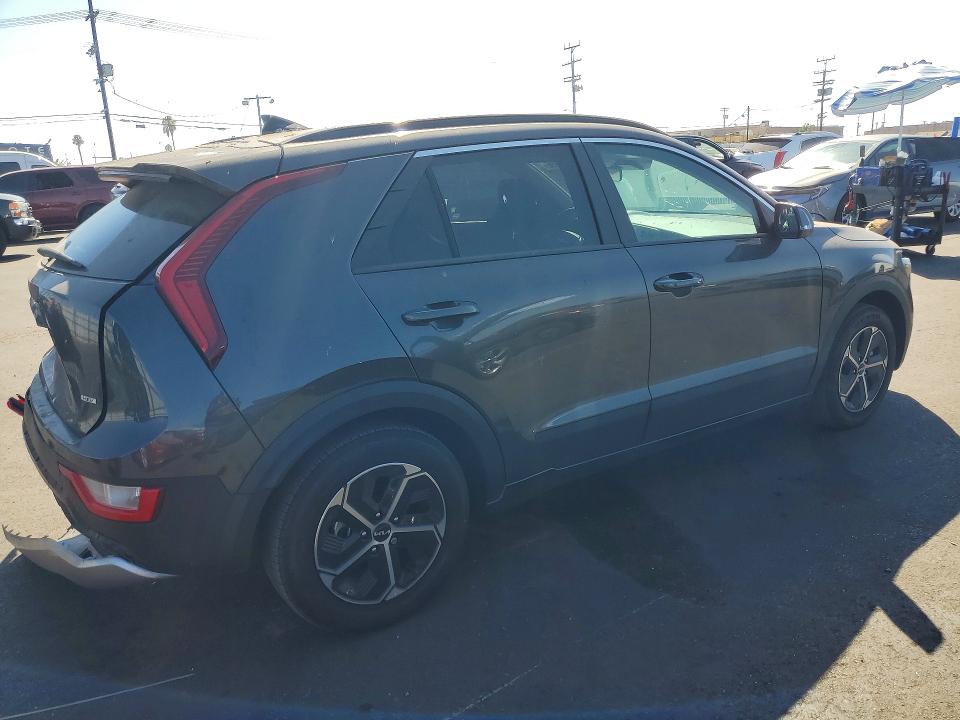 Продаж на аукціоні авто 2025 Kia Niro, vin: KNDCR3LE6S5307772, номер лоту: 63720096