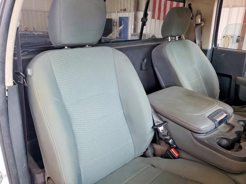 60941776 :رقم المزاد ، 3C6JR7DT2JG140482 vin ، 2018 Ram 1500 مزاد بيع