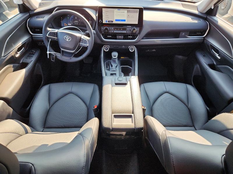 60391806 :رقم المزاد ، 5TDACAB55TS070900 vin ، 2026 Toyota Grand Highlander Hybrid مزاد بيع