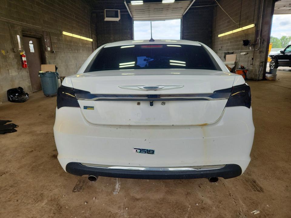 Auction sale of the 2012 Chrysler 200, vin: 1C3CCBBG8CN234327, lot number: 67694106