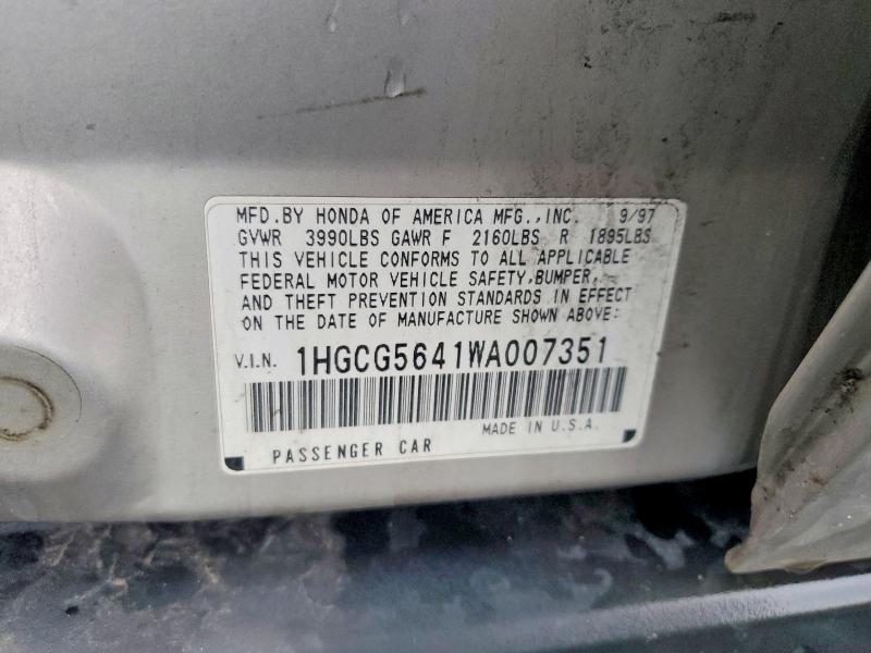 1998 Honda Accord მანქანა იყიდება აუქციონზე, vin: 1HGCG5641WA007351, აუქციონის ნომერი: 61377586