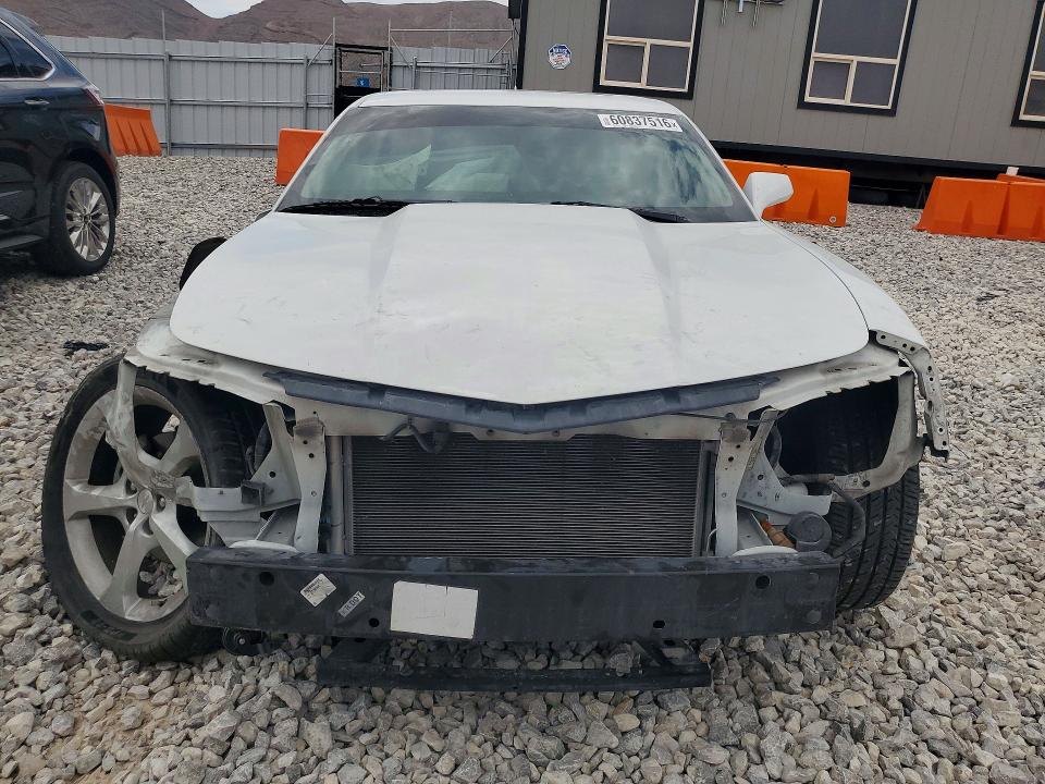 60837516 :رقم المزاد ، 2G1FD1E32F9166325 vin ، 2015 Chevrolet Camaro مزاد بيع