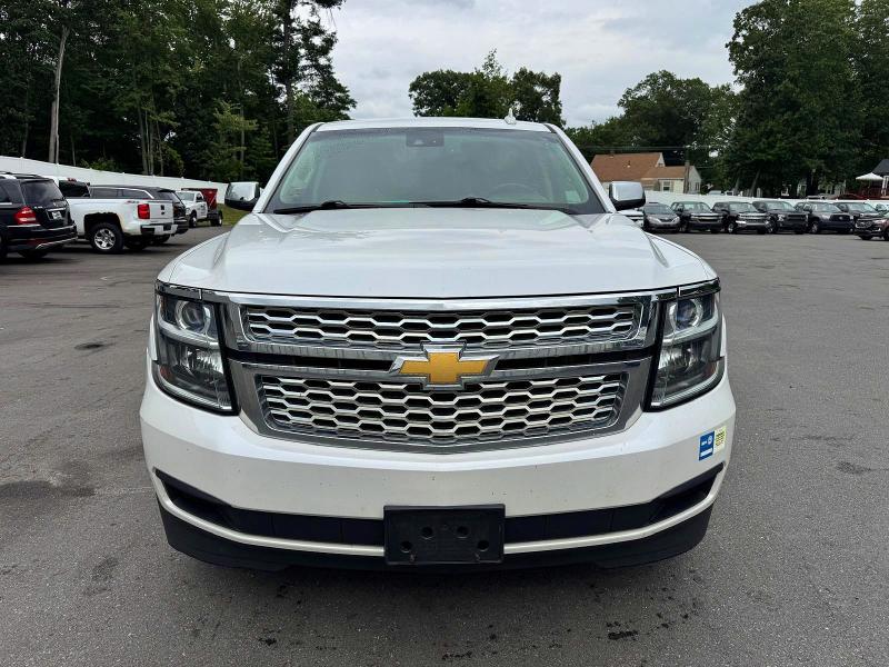 2016 Chevrolet Suburban მანქანა იყიდება აუქციონზე, vin: 1GNSKHKC5GR239498, აუქციონის ნომერი: 62397316