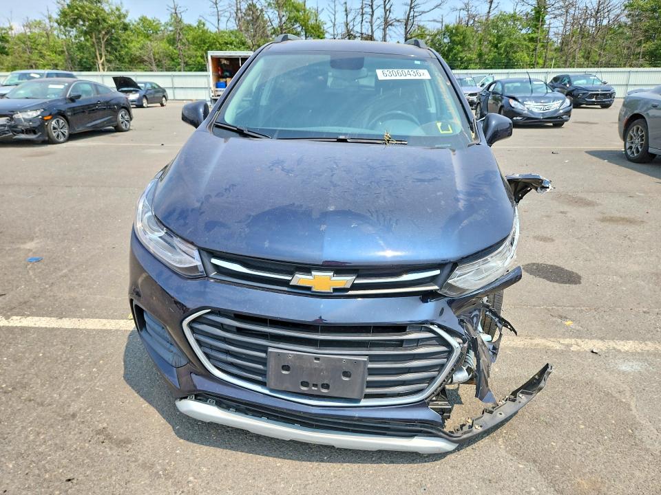 63060436 :رقم المزاد ، KL7CJLSM9MB377381 vin ، 2021 Chevrolet Trax مزاد بيع