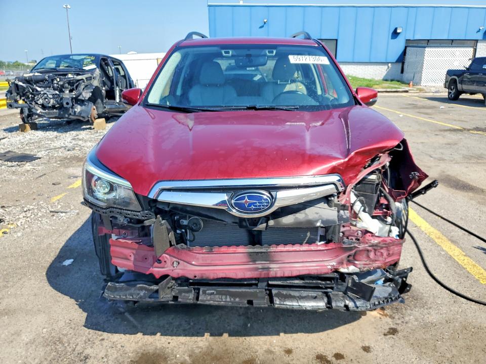 59727306 :رقم المزاد ، JF2SKAUC1KH423656 vin ، 2019 Subaru Forester مزاد بيع