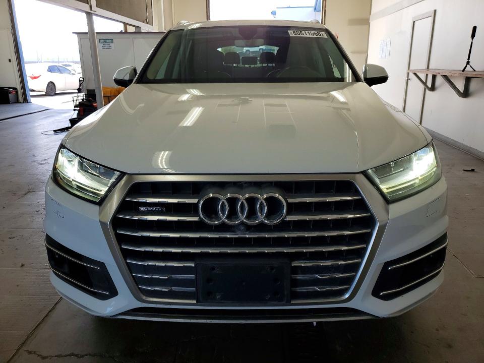 60611556 :رقم المزاد ، WA1LAAF70HD016217 vin ، 2017 Audi Q7 مزاد بيع