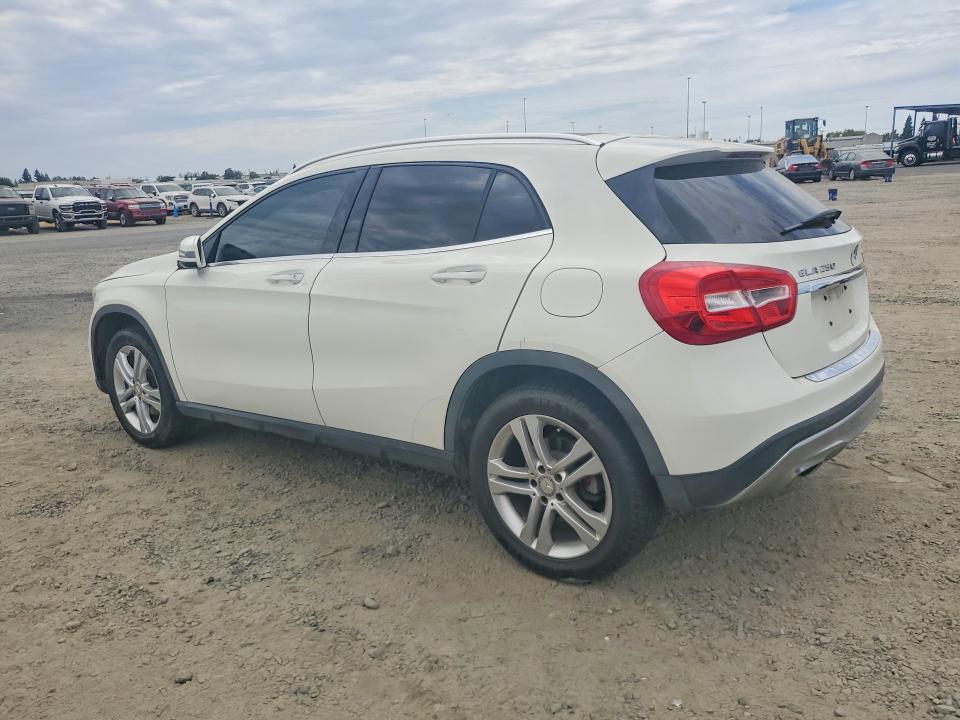 Продажа на аукционе авто 2017 Mercedes-benz Gla, vin: WDCTG4EBXHJ306696, номер лота: 60950776