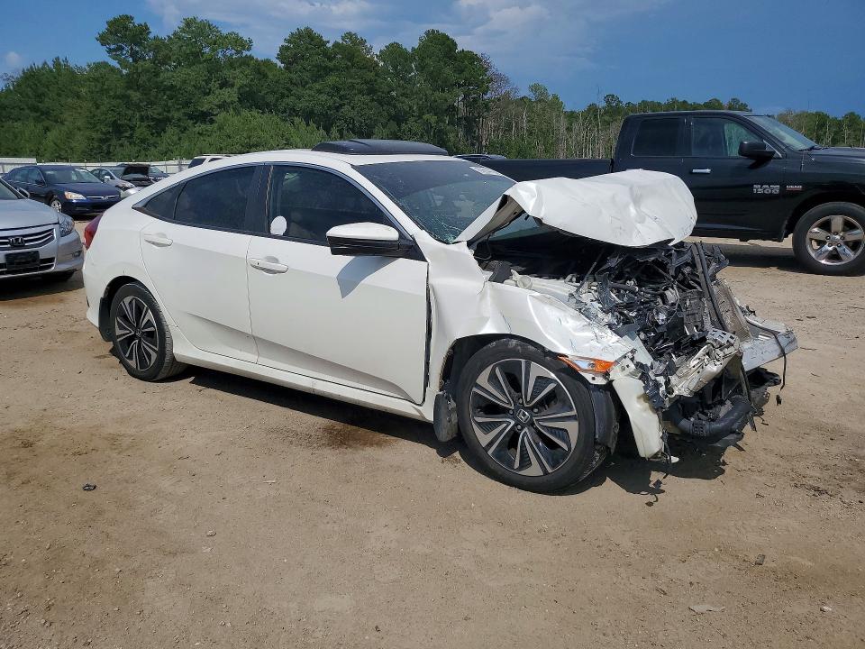 60684476 :رقم المزاد ، JHMFC1F71JX003766 vin ، 2018 Honda Civic مزاد بيع