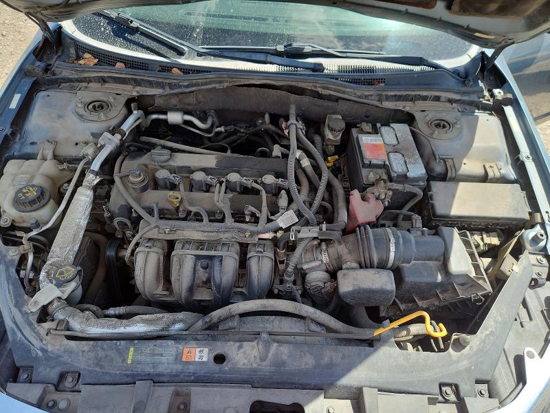 59742936 :رقم المزاد ، 3FAHP0JA0BR256735 vin ، 2011 Ford Fusion مزاد بيع
