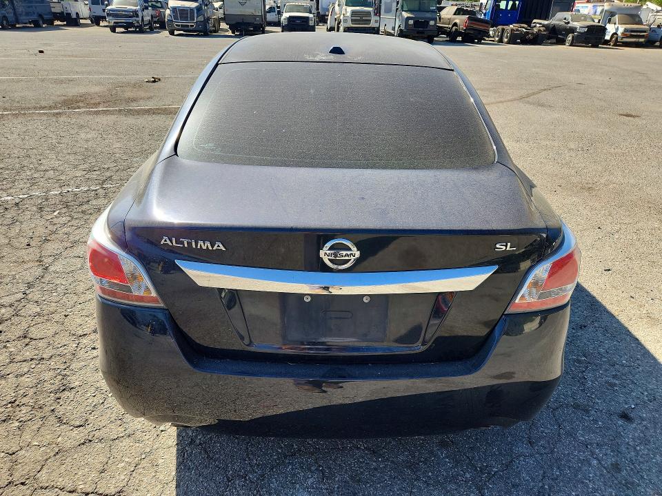 2015 Nissan Altima მანქანა იყიდება აუქციონზე, vin: 1N4AL3AP9FC129621, აუქციონის ნომერი: 62789056
