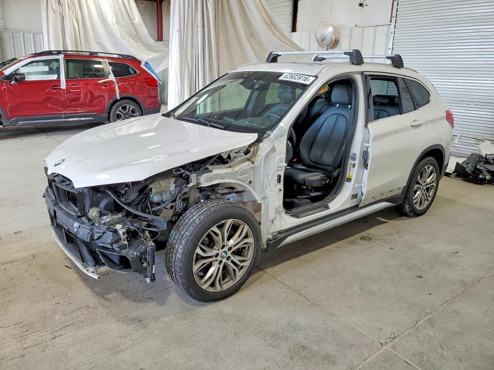 62603916 :رقم المزاد ، WBXHT3C30G5E52275 vin ، 2016 Bmw X1 مزاد بيع