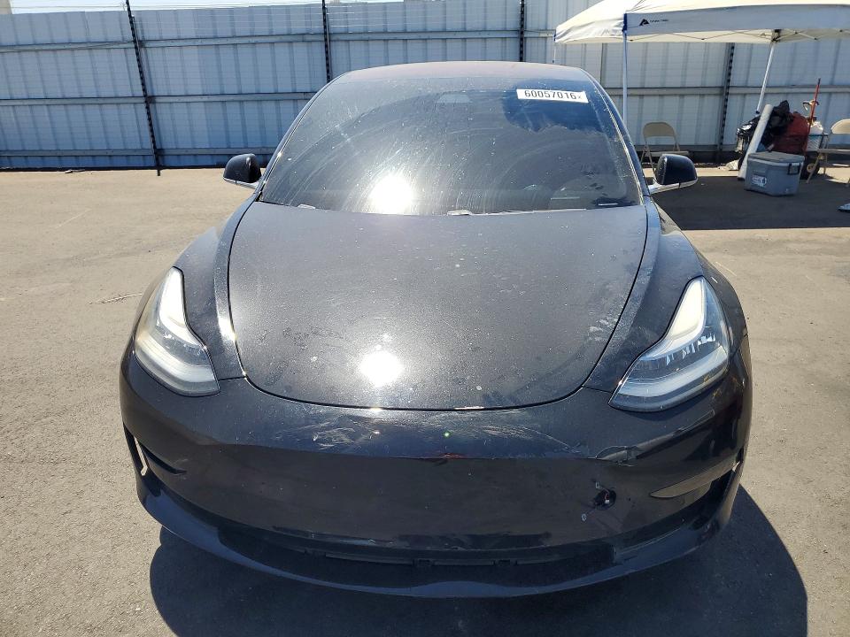 60057016 :رقم المزاد ، 5YJ3E1EA7KF297245 vin ، 2019 Tesla Model 3 مزاد بيع