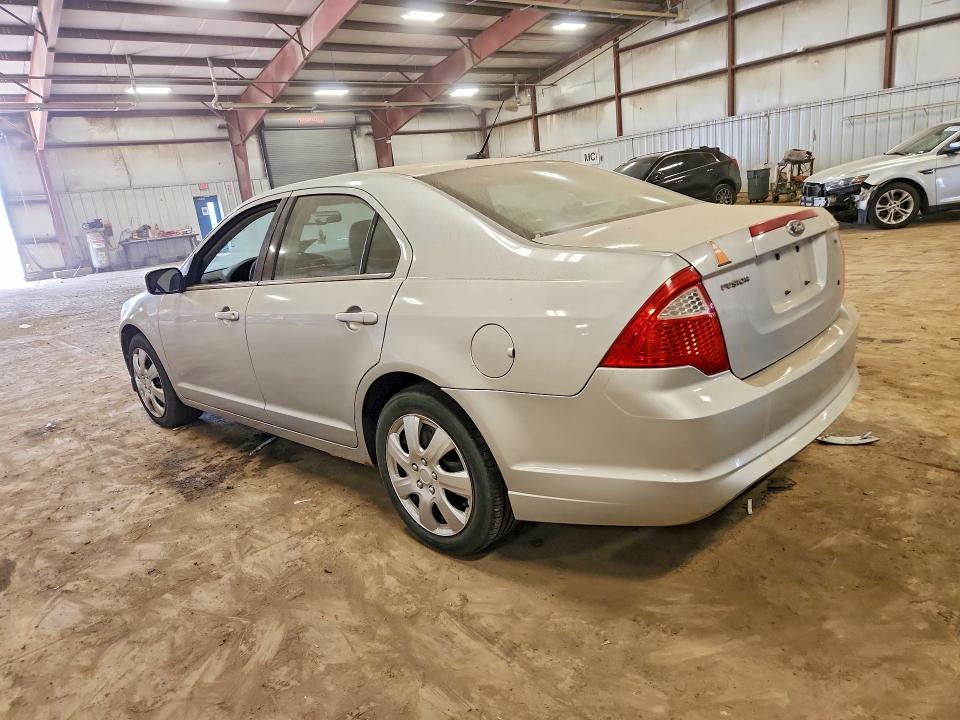 2010 Ford Fusion მანქანა იყიდება აუქციონზე, vin: 3FAHP0HA4AR410027, აუქციონის ნომერი: 61513786