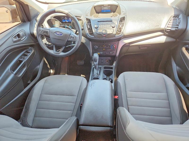 Продажа на аукционе авто 2017 Ford Escape, vin: 1FMCU0F78HUC04471, номер лота: 61172096
