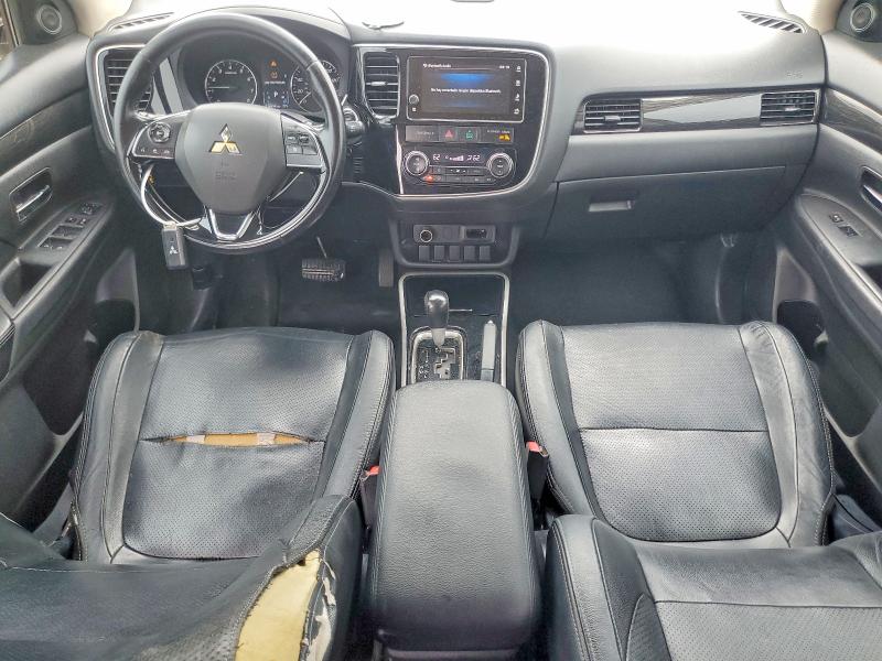 61202656 :رقم المزاد ، JA4AD3A36HZ028941 vin ، 2017 Mitsubishi Outlander مزاد بيع