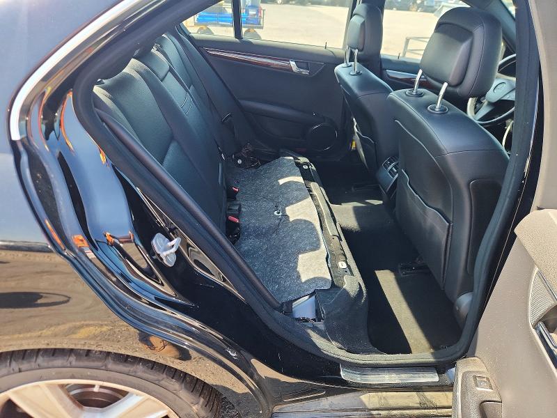 2011 Mercedes-benz C მანქანა იყიდება აუქციონზე, vin: WDDGF8BB6BR177361, აუქციონის ნომერი: 61181646