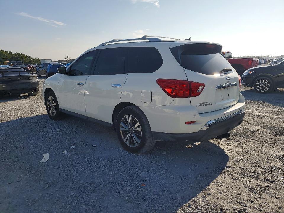 62567836 :رقم المزاد ، 5N1DR2MN1JC668894 vin ، 2018 Nissan Pathfinder مزاد بيع