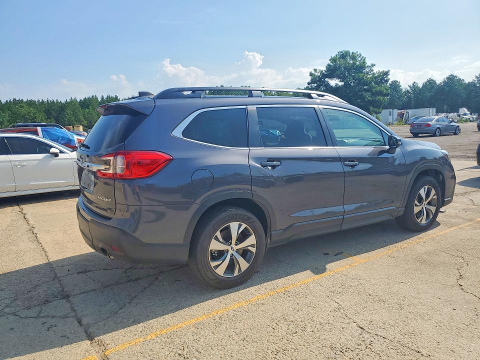 Продажа на аукционе авто 2023 Subaru Ascent, vin: 4S4WMABD8P3437639, номер лота: 61388986