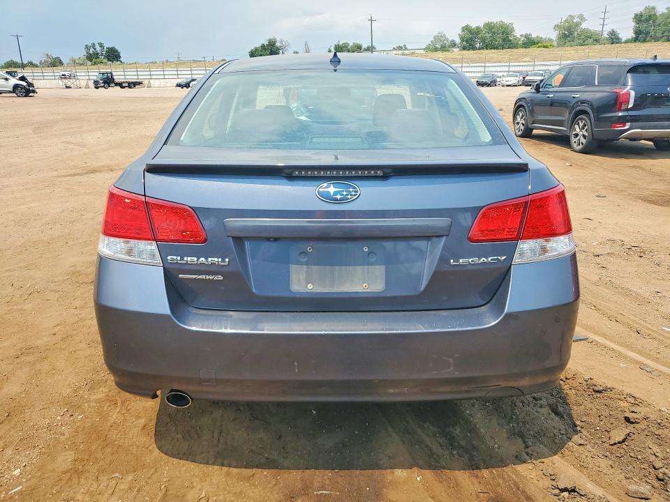 60164656 :رقم المزاد ، 4S3BMCH69E3026271 vin ، 2014 Subaru Legacy مزاد بيع
