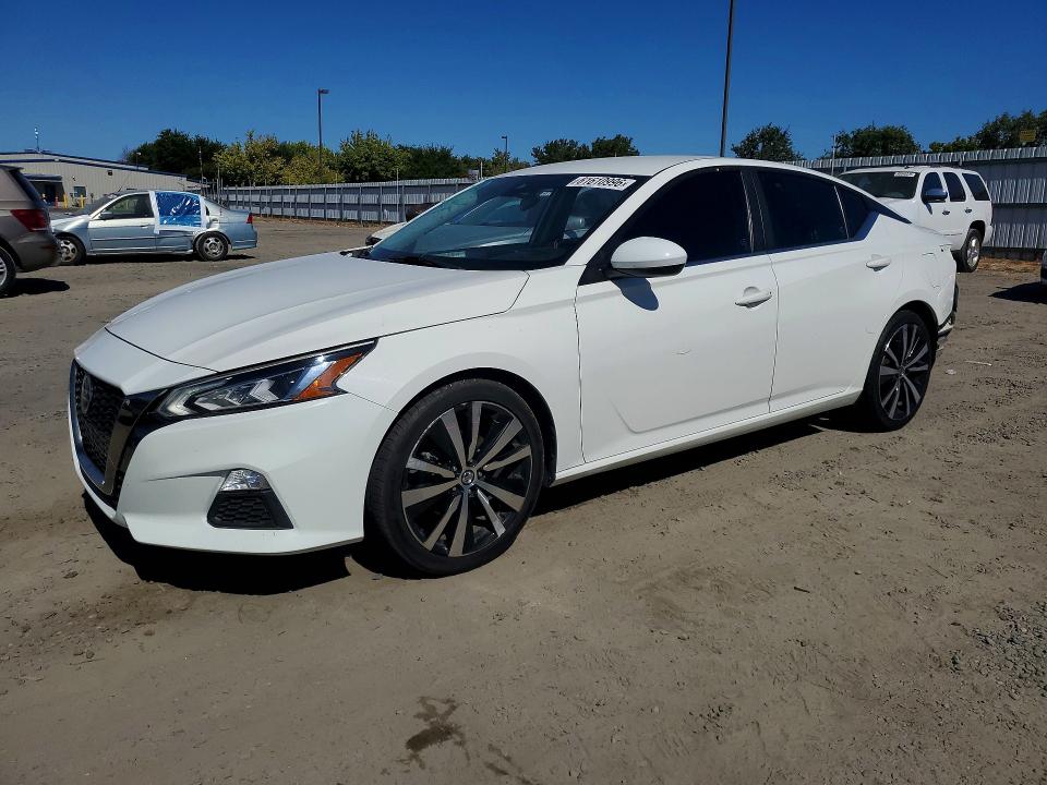 Продаж на аукціоні авто 2021 Nissan Altima, vin: 1N4BL4CV6MN359690, номер лоту: 61610996