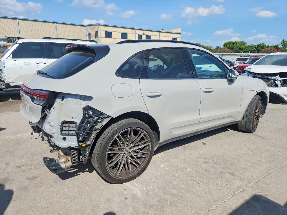 62271256 :رقم المزاد ، WP1AB2A59MLB36392 vin ، 2021 Porsche Macan مزاد بيع